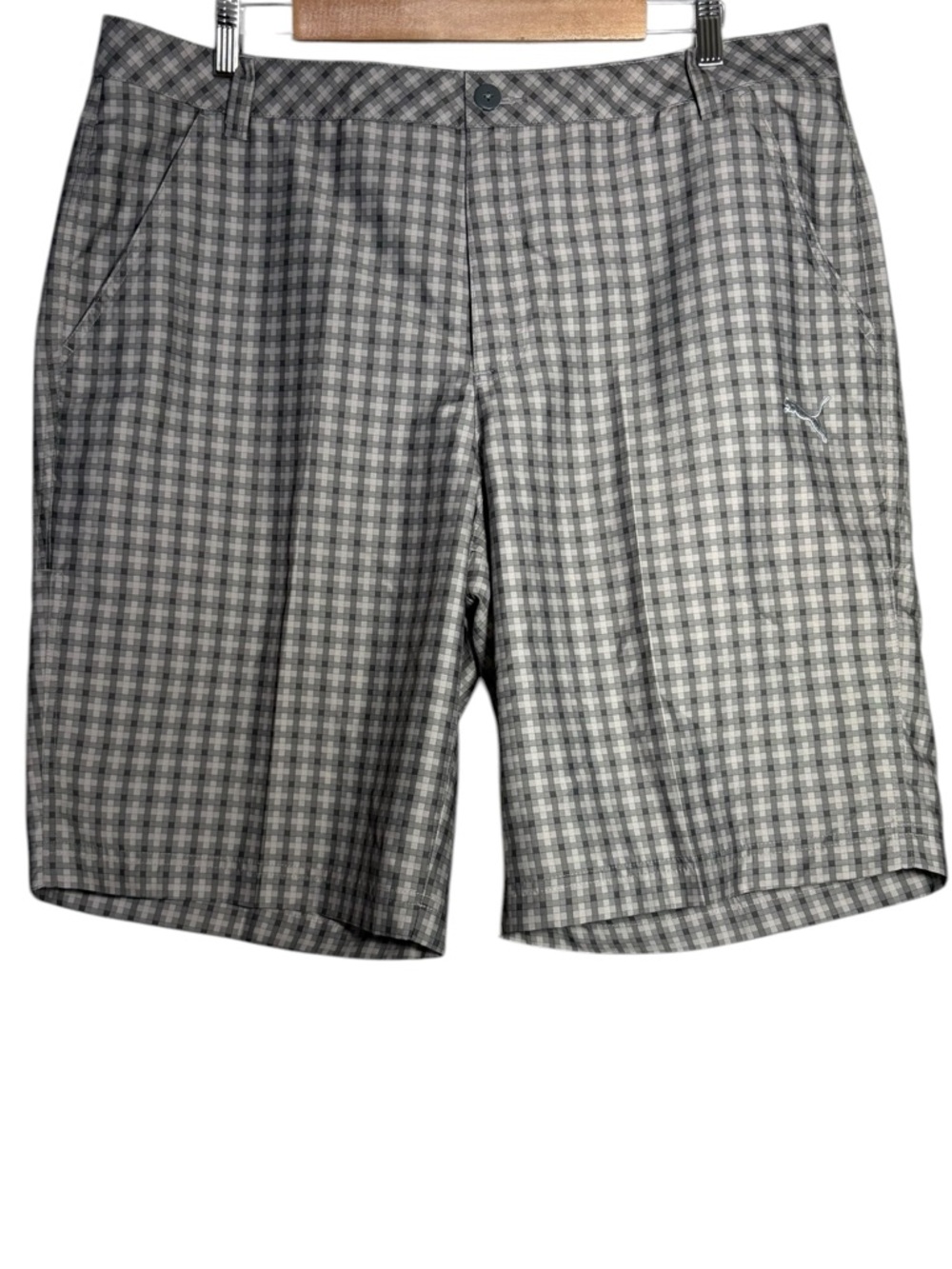 Puma Men's Gray Check Flat-Front Performance Shorts - Picture 1 of 3